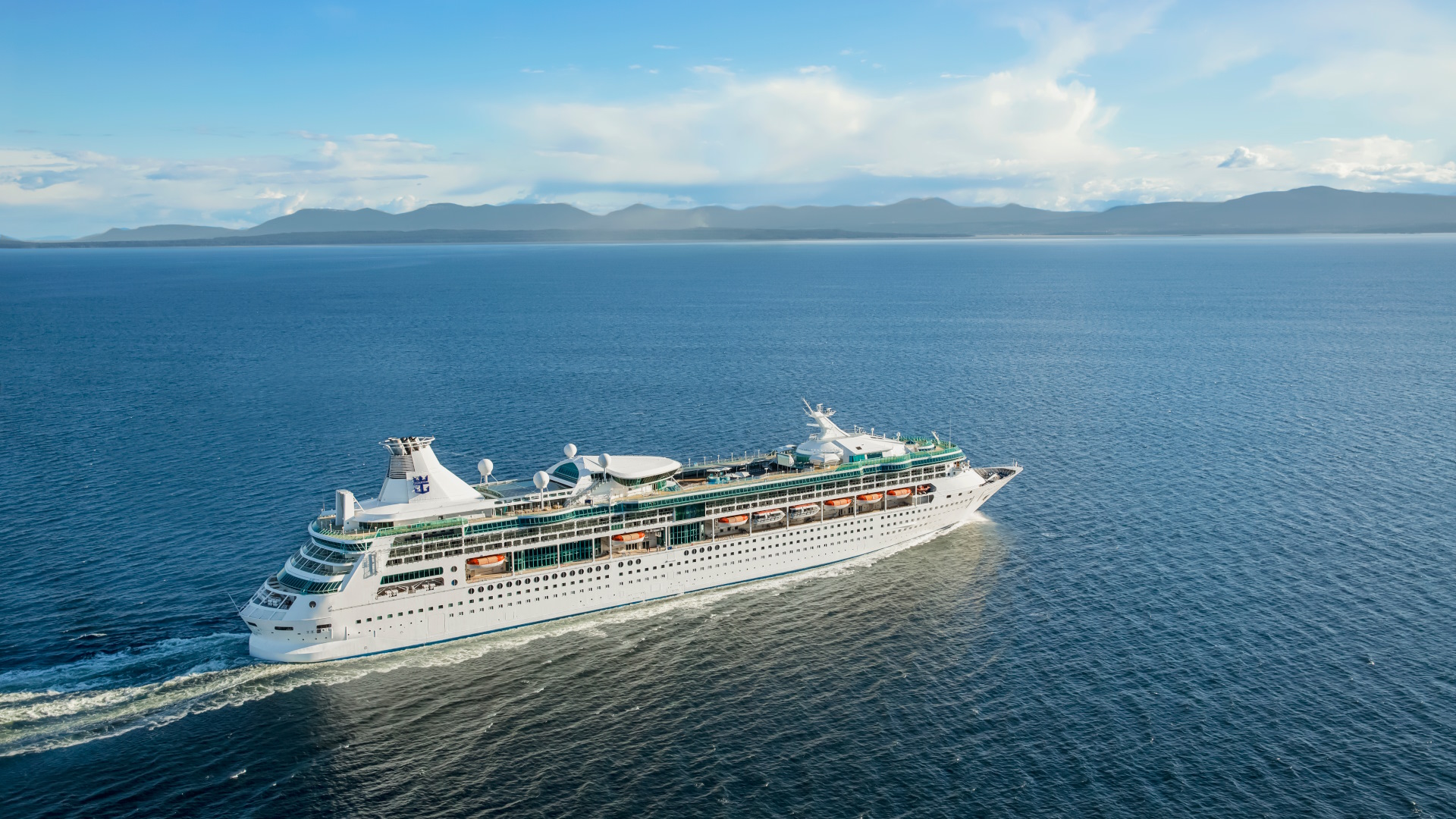 Rhapsody of the Seas navegando
