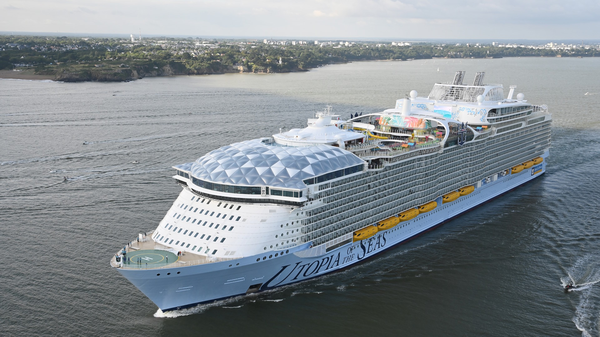 Utopia of the Seas navegando